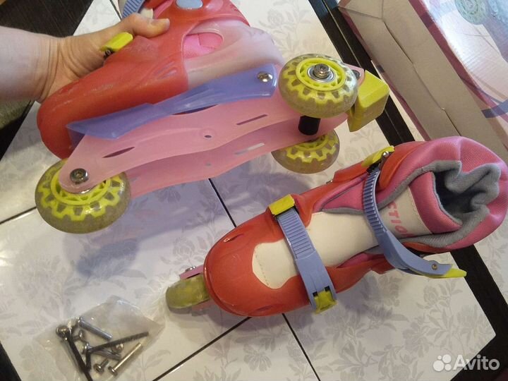 Коньки роликовые раздвижные р.30-33