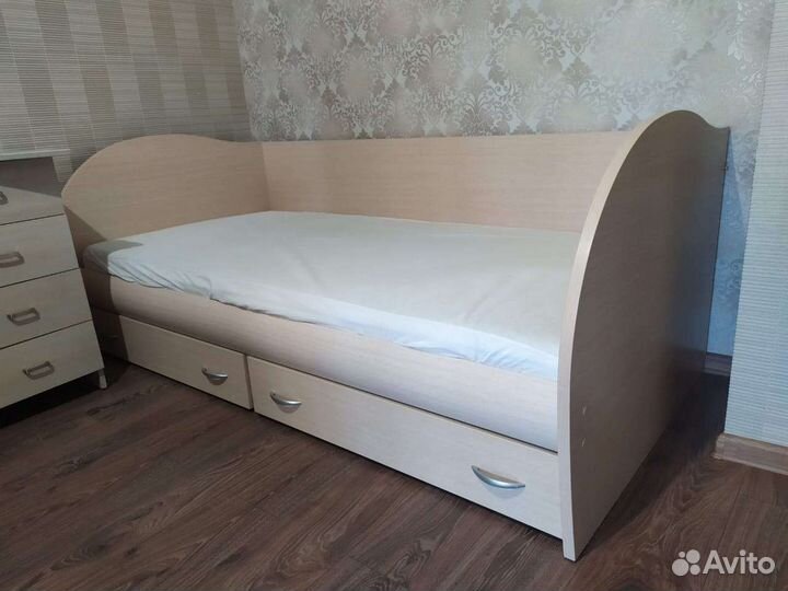 Детская кровать от 3 лет с матрасом