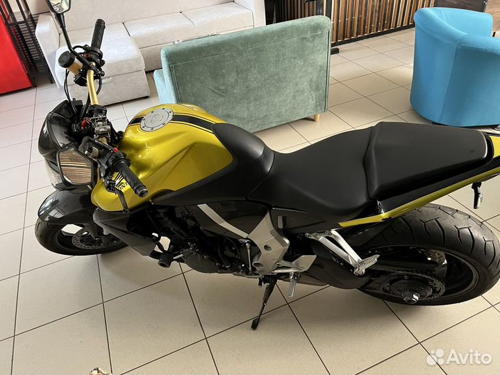 Honda CB1000R