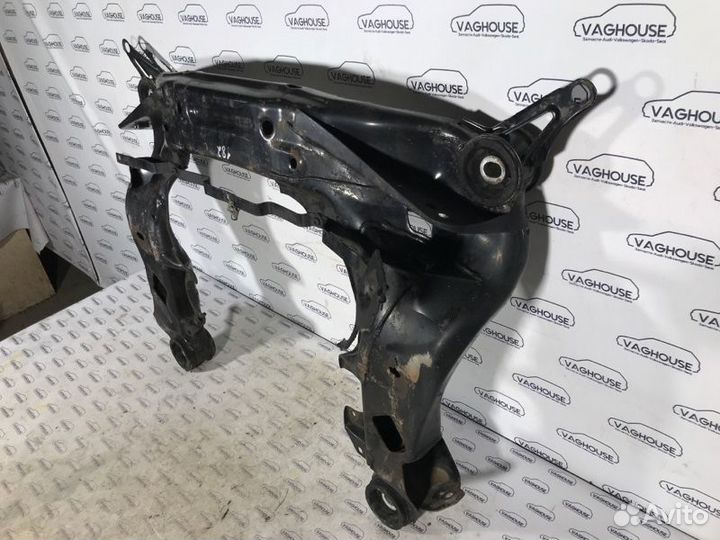 Подрамник передний Audi A6 C5 2.4 ARJ 1998