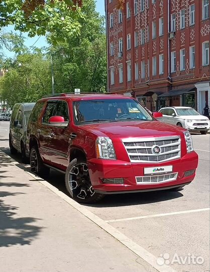 Cadillac Escalade 6.2 AT, 2013, 250 000 км