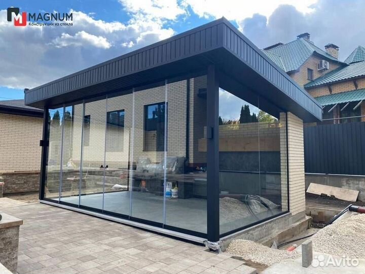 Безрамное остекление для терасс, балконов, веранд