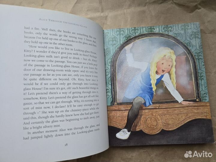 Alice through the looking-glass Helen Oxenbury