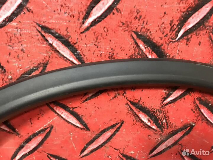 Молдинг заднего правого крыла Mitsubishi ASX