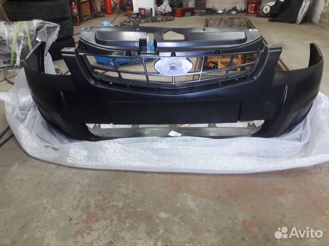 Передний и задний бампер приора 21704