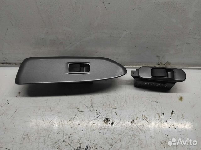 Кнопка стеклоподъемника Mitsubishi Lancer IX