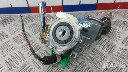 Замок зажигания toyota RAV 4 ZSA3 (BEA14J101)