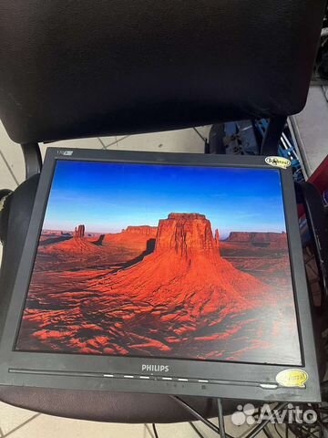 Монитор Phillips