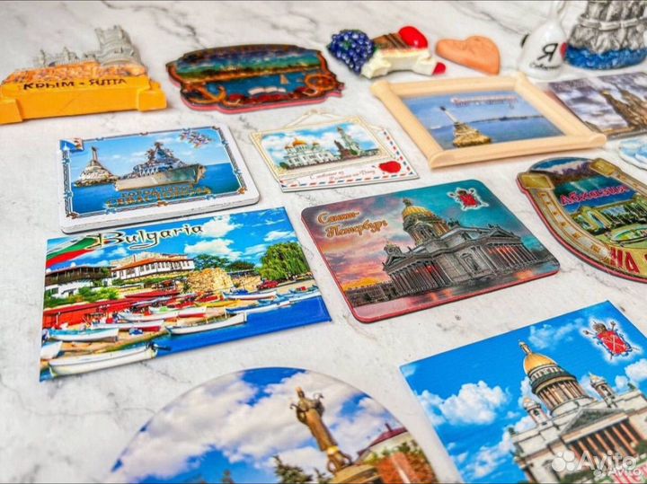 Магниты на холодильник Болгария Россия Абхазия