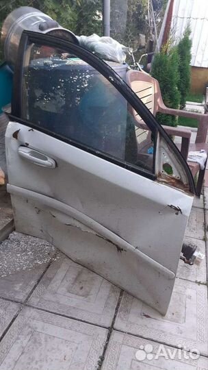 Продам дверь в разбор