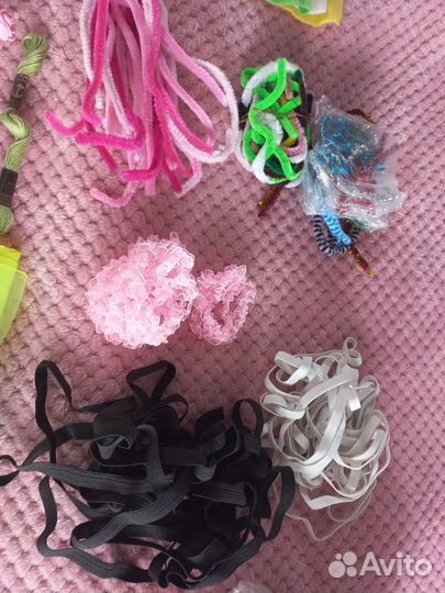 Ленты, лоскутки ткани, декор, товары для рукоделия