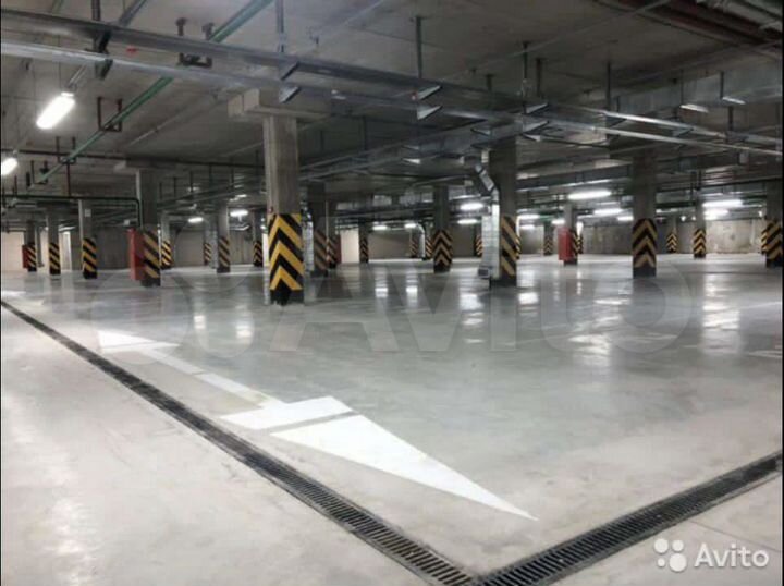 Машиноместо, 12 м²