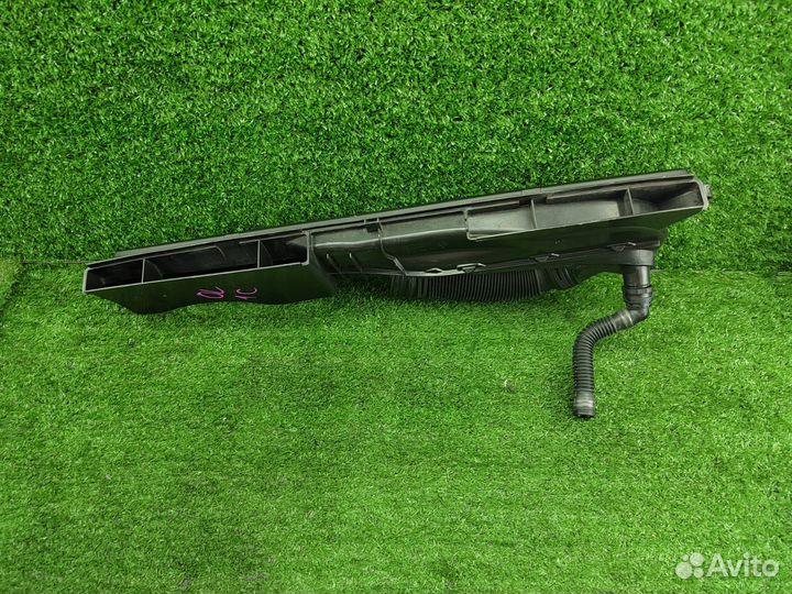 Воздухозаборник 5Q0129254B Audi A3 8V