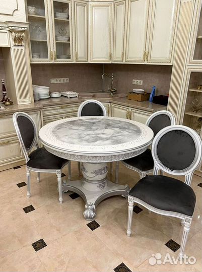 Стол в гостиную \ оплата при получении