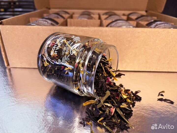 Набор чая подарочный 12 банок