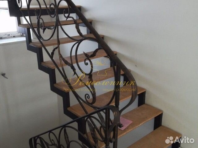 Кованые лестницы на крыльцо