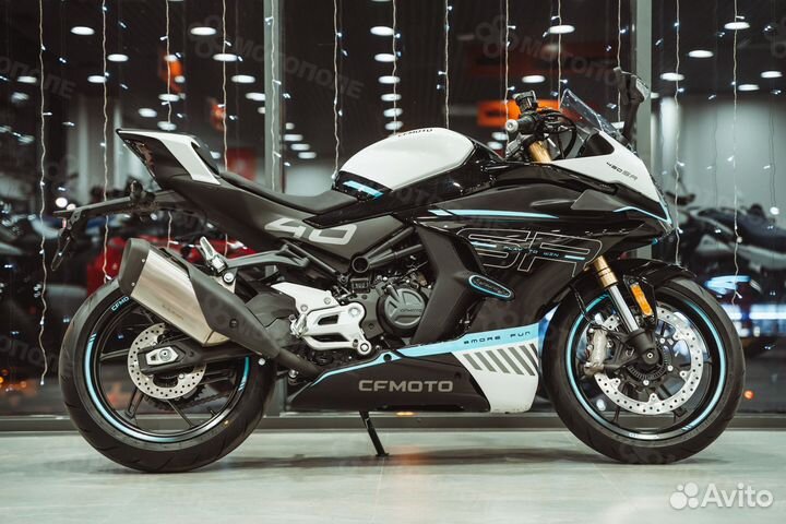 Мотоцикл cfmoto 450SR