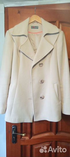 Полупальто женское