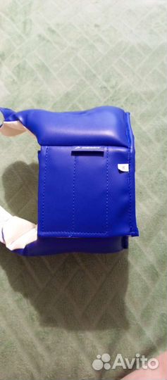 Шлем и перчатки