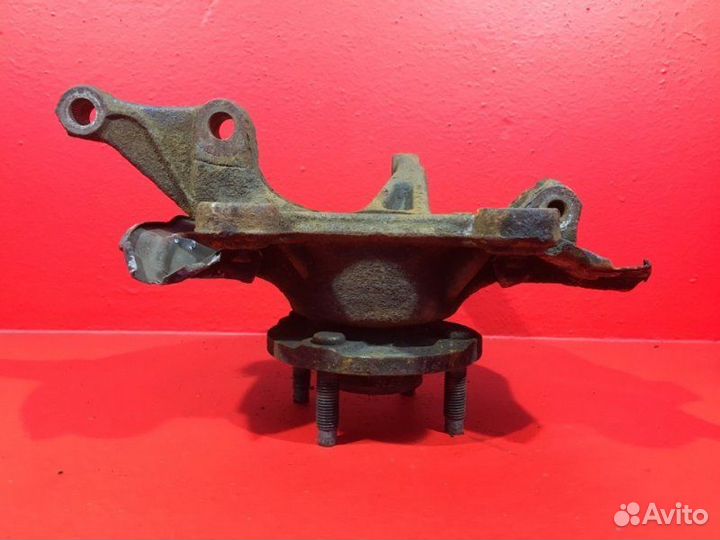 Кулак передний правый Chevrolet Aveo T300 A12XER