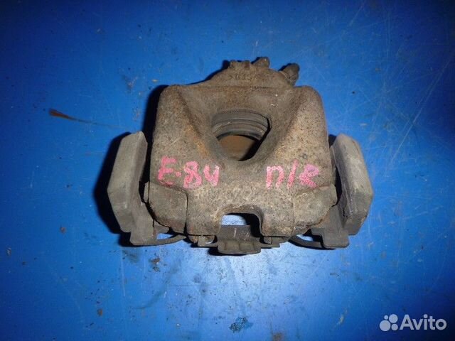 Суппорт передний правый BMW X1 E84 2009