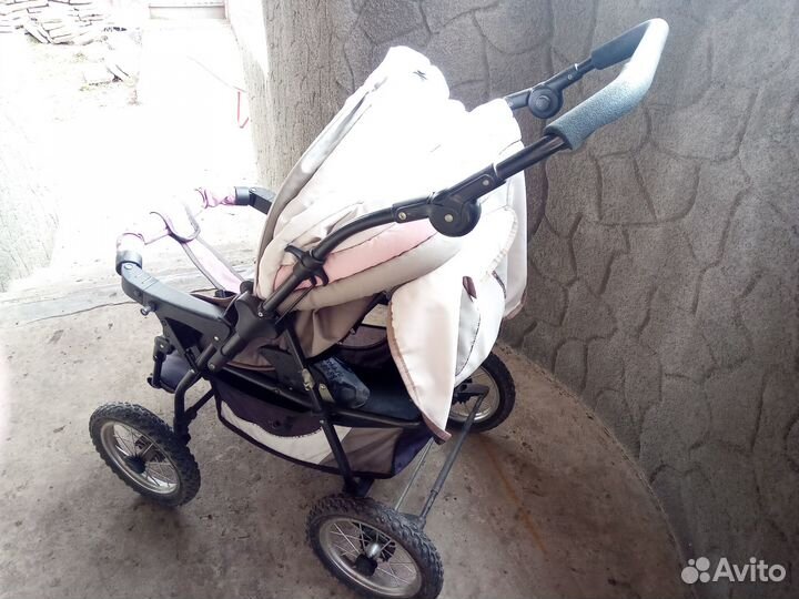 Коляска-трансформер детская