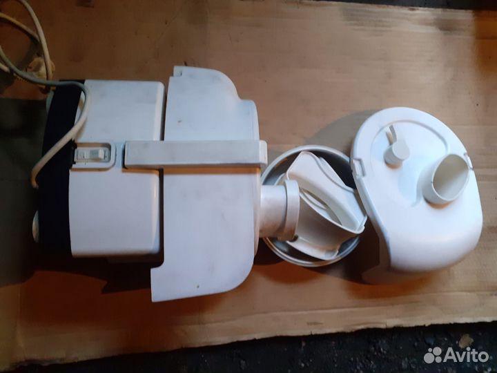 Кухонный комбайн