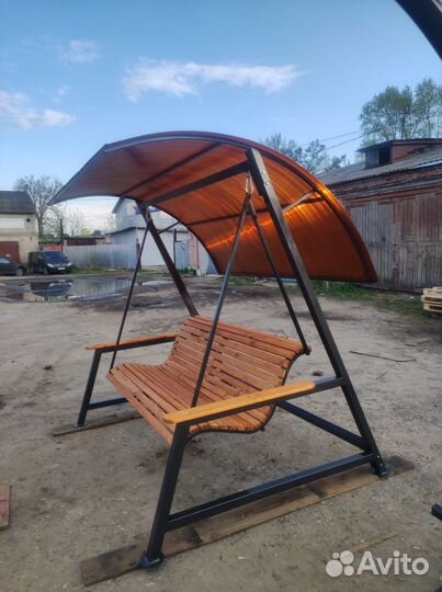Качель уличная