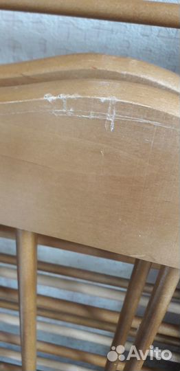 Детская кроватка с маятником