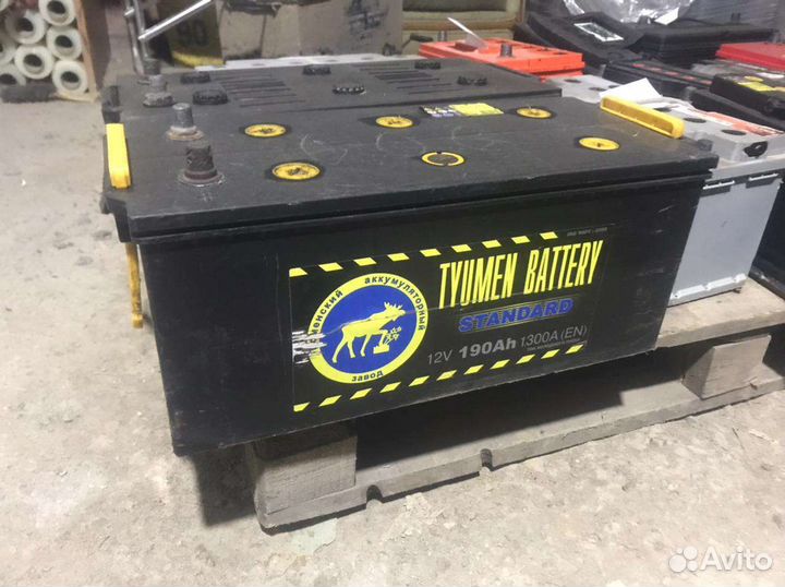 Продам б/у 190 а/ч аккумулятор,с гарантией