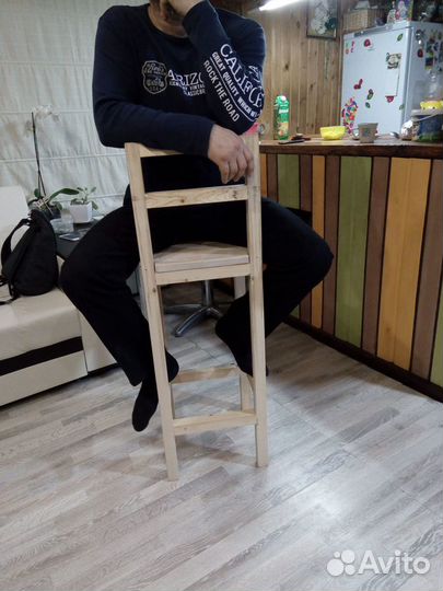 Барный стул