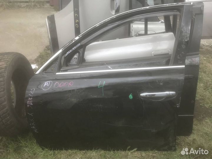 Дверь Toyota Mark II 125