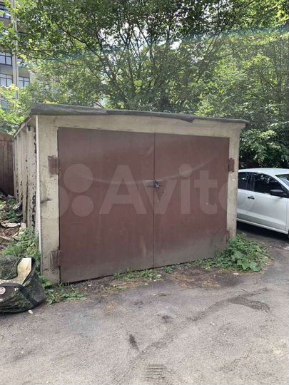 Гараж