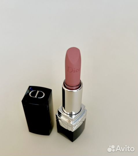 Помада Dior rouge 100