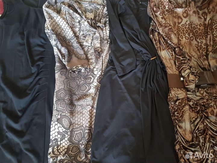 Продаю платья 42-44размер