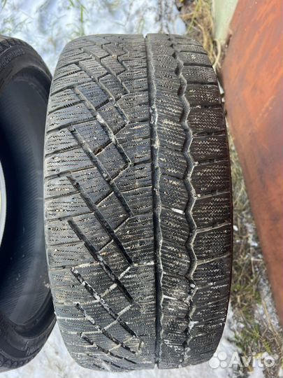 Continental ContiVikingContact 5 235/35 R19