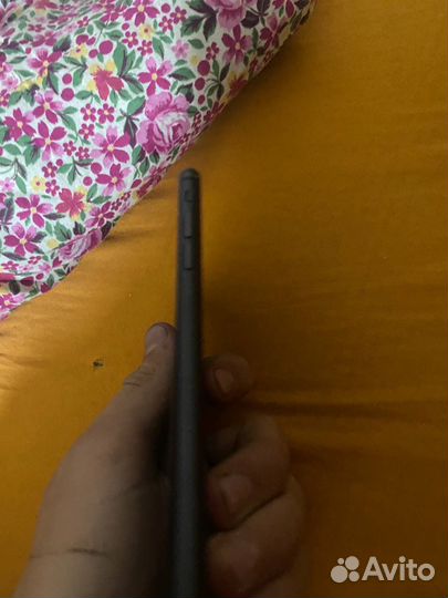 Телефон iPhone 8 plus