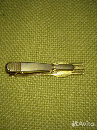 Запонки и заколка для галстука