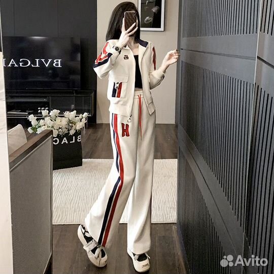 Новая женская одежда