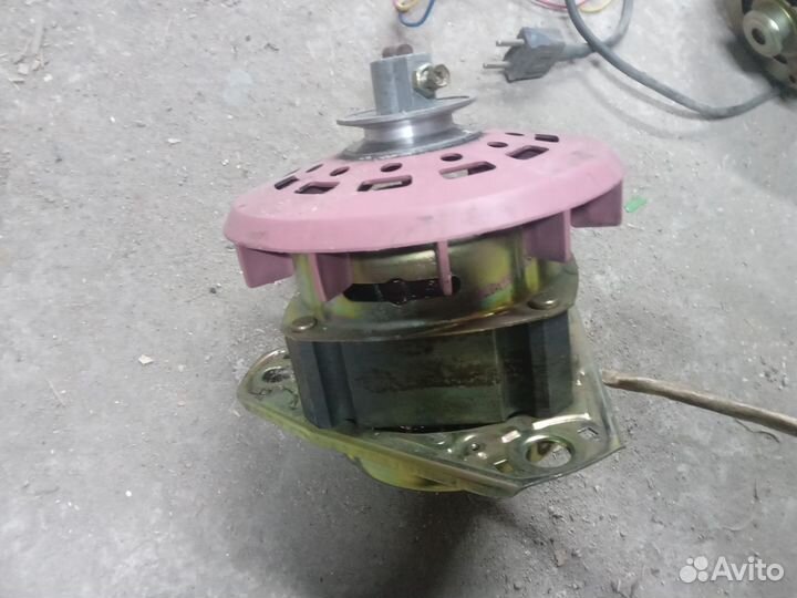 Моторы от стиральной машинки