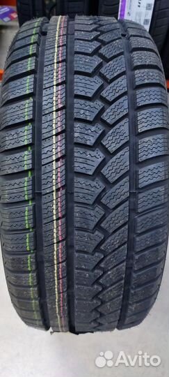 Ovation W-586 245/40 R18 97H