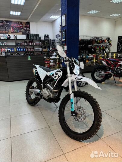 Мотоцикл BRZ H6