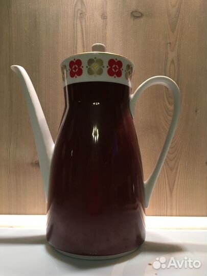 Чайник - тарелки гдр, рюмки СССР