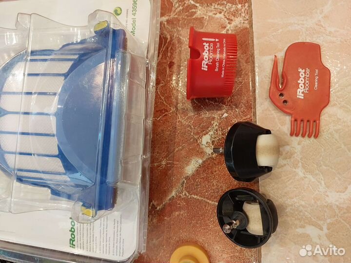 Робот пылесос запчасти irobot roomba 620 780