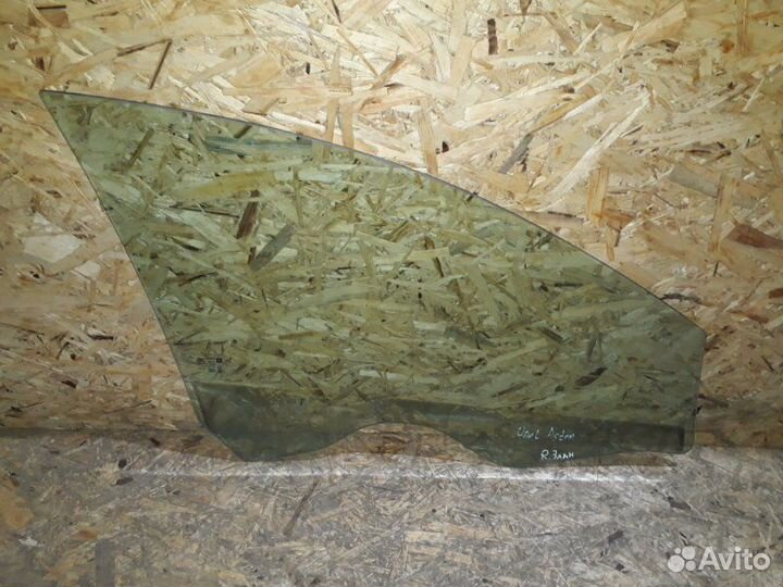 Стекло Chevrolet Cruze Седан J300 4drnb 1.6 F16D4