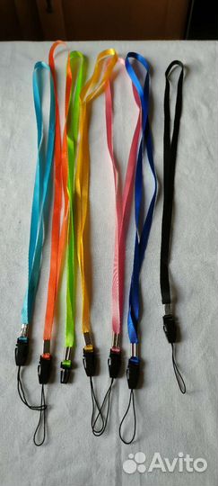 Верёвочки с зажимом для телефонов