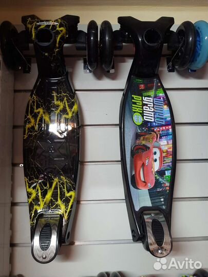 Самокат Скутер Макси популярные герои