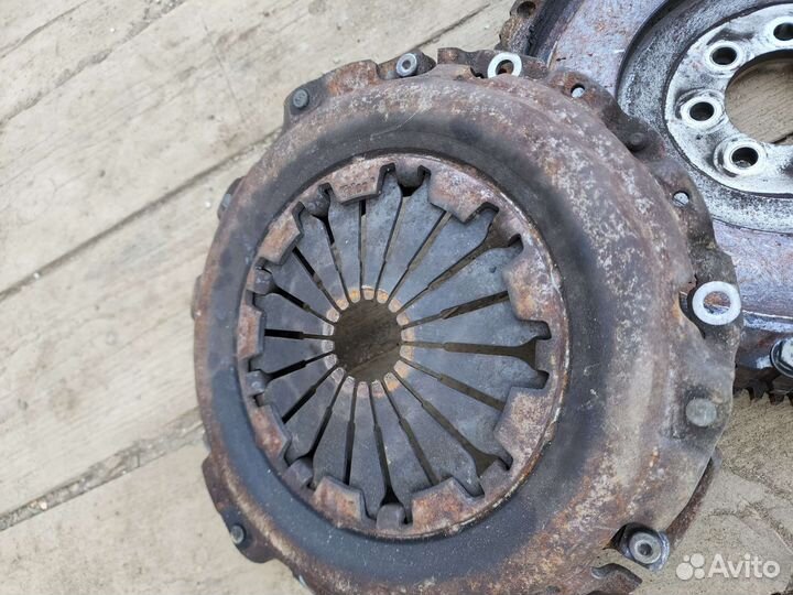 Маховик на Renault Kangoo с буртиком