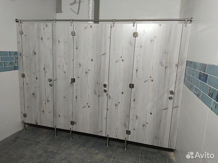 Туалетные кабинки, душевые перегородки