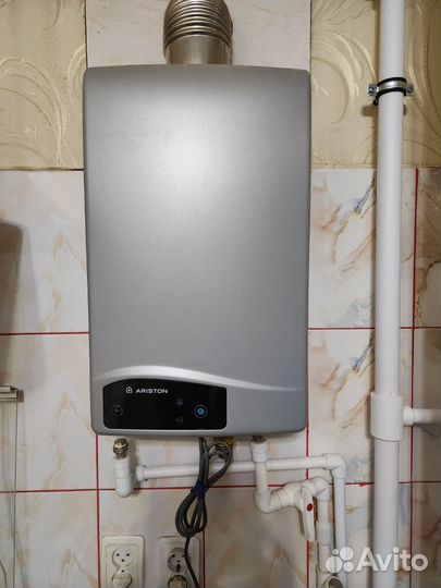 Газовая колонка Ariston next EVO SFT 11NG eхp